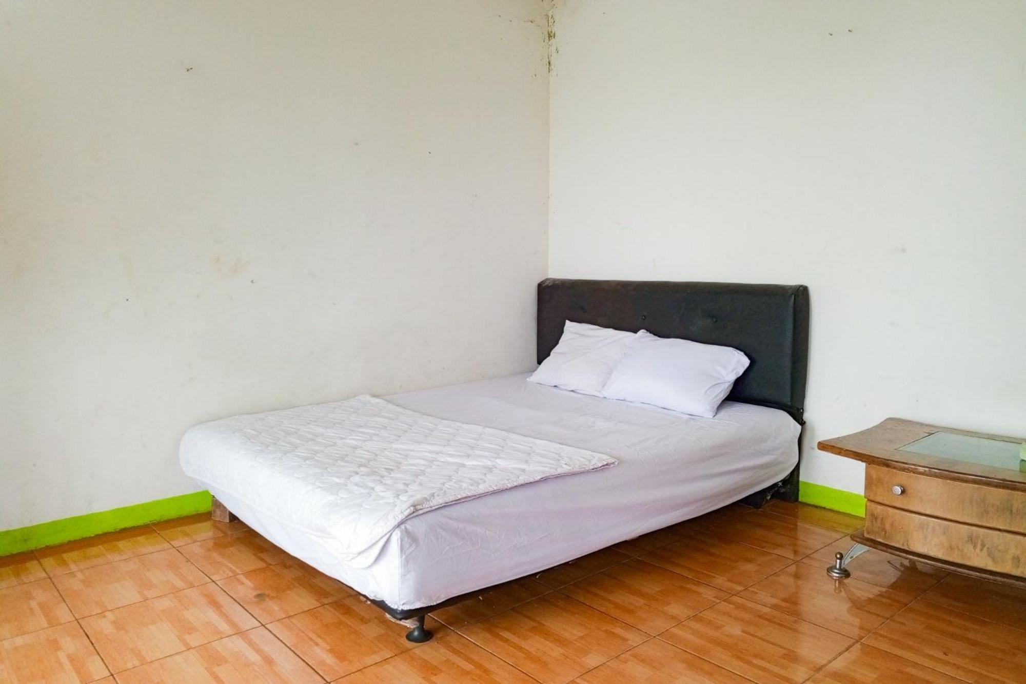 Villa Kampus Near Taman Safari Cisarua Puncak Redpartner Bogor Kültér fotó