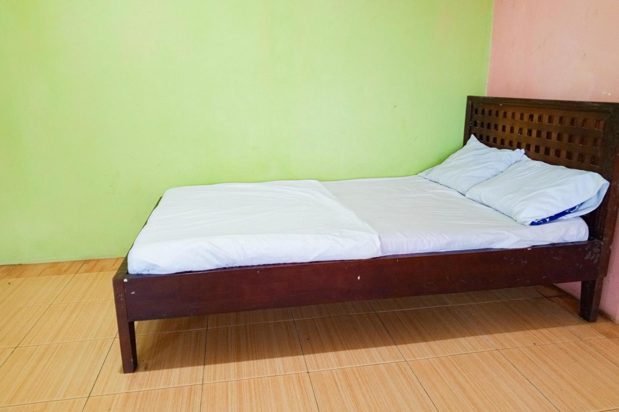 Villa Kampus Near Taman Safari Cisarua Puncak Redpartner Bogor Kültér fotó